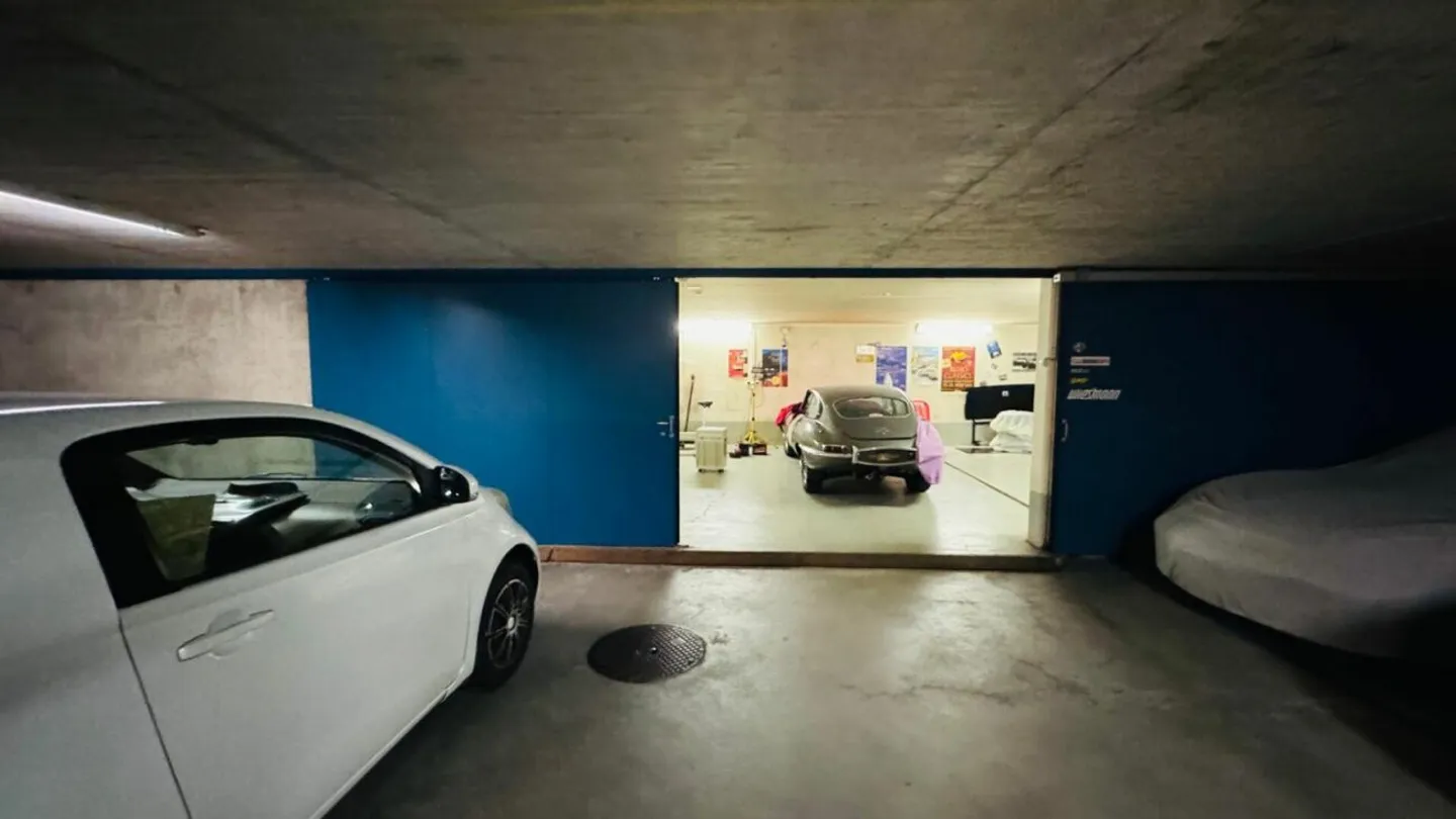 Garage per circa 7 veicoli - Foto 2 di 3