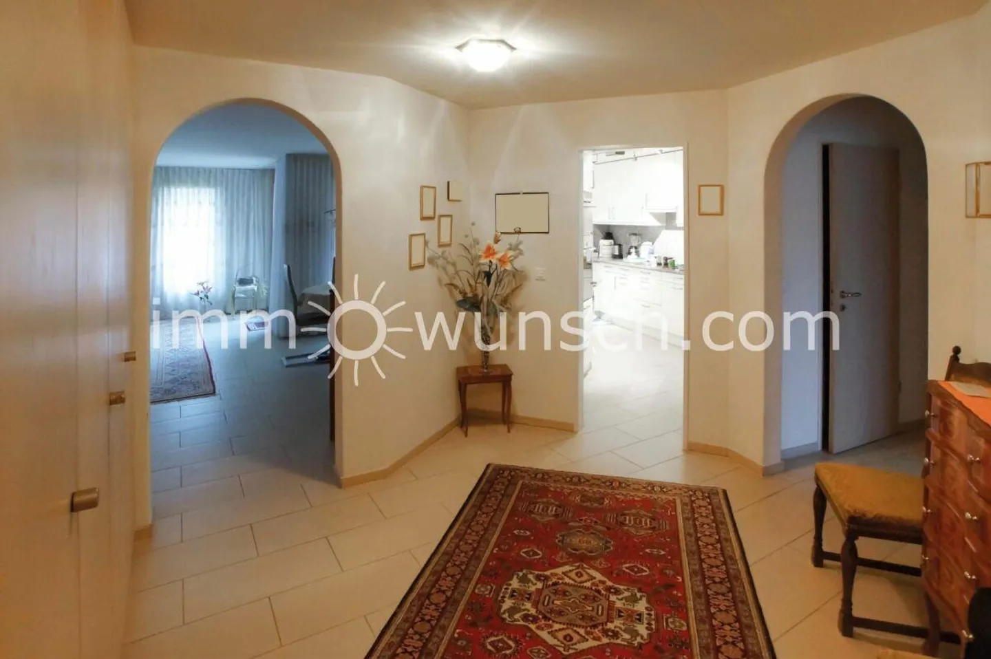 Ampio appartamento di 5 ½ locali al 1° piano, BGF 158 m², vicino alla natura con foresta e prati - Foto 5 di 7