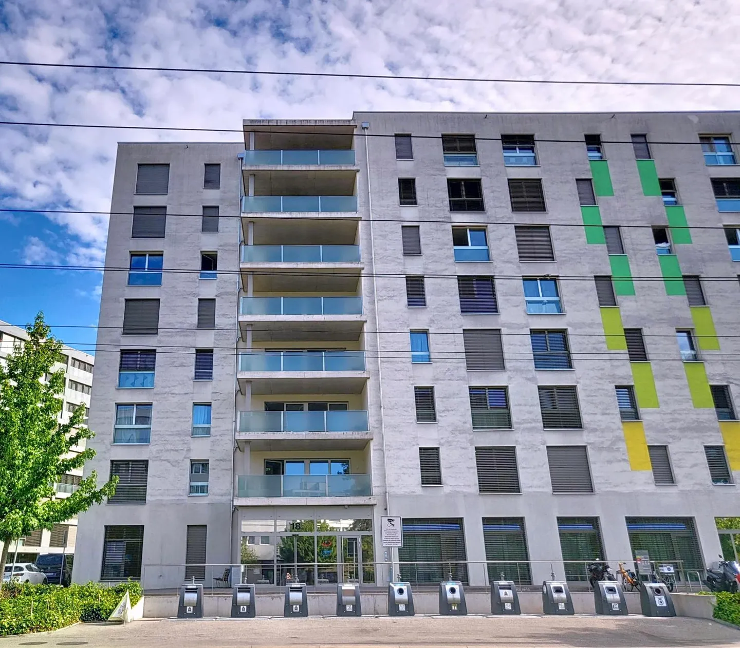 Open space - Photo 2 of 2