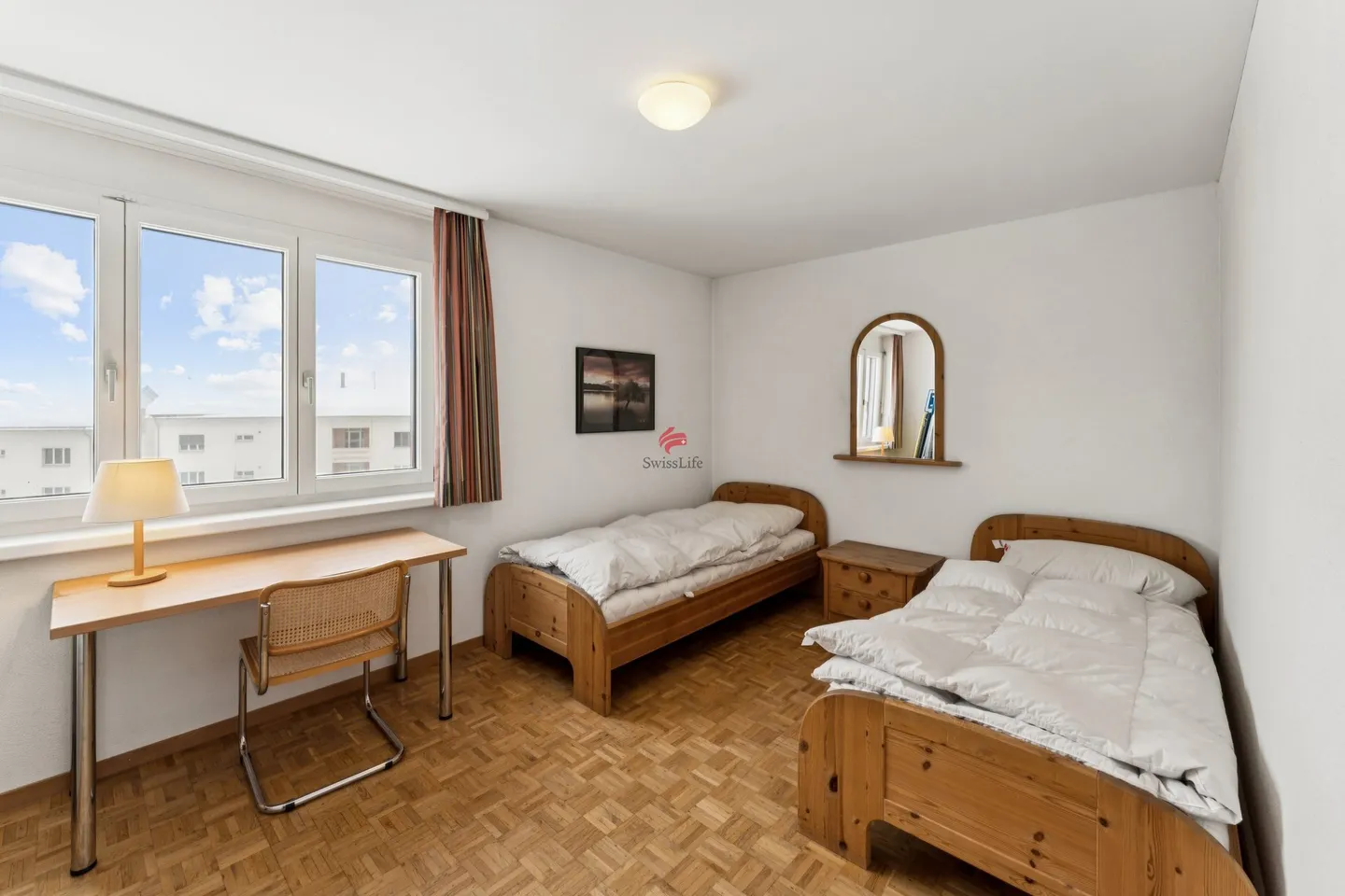 Sun-drenched and historically sporty! - Photo 11 of 13