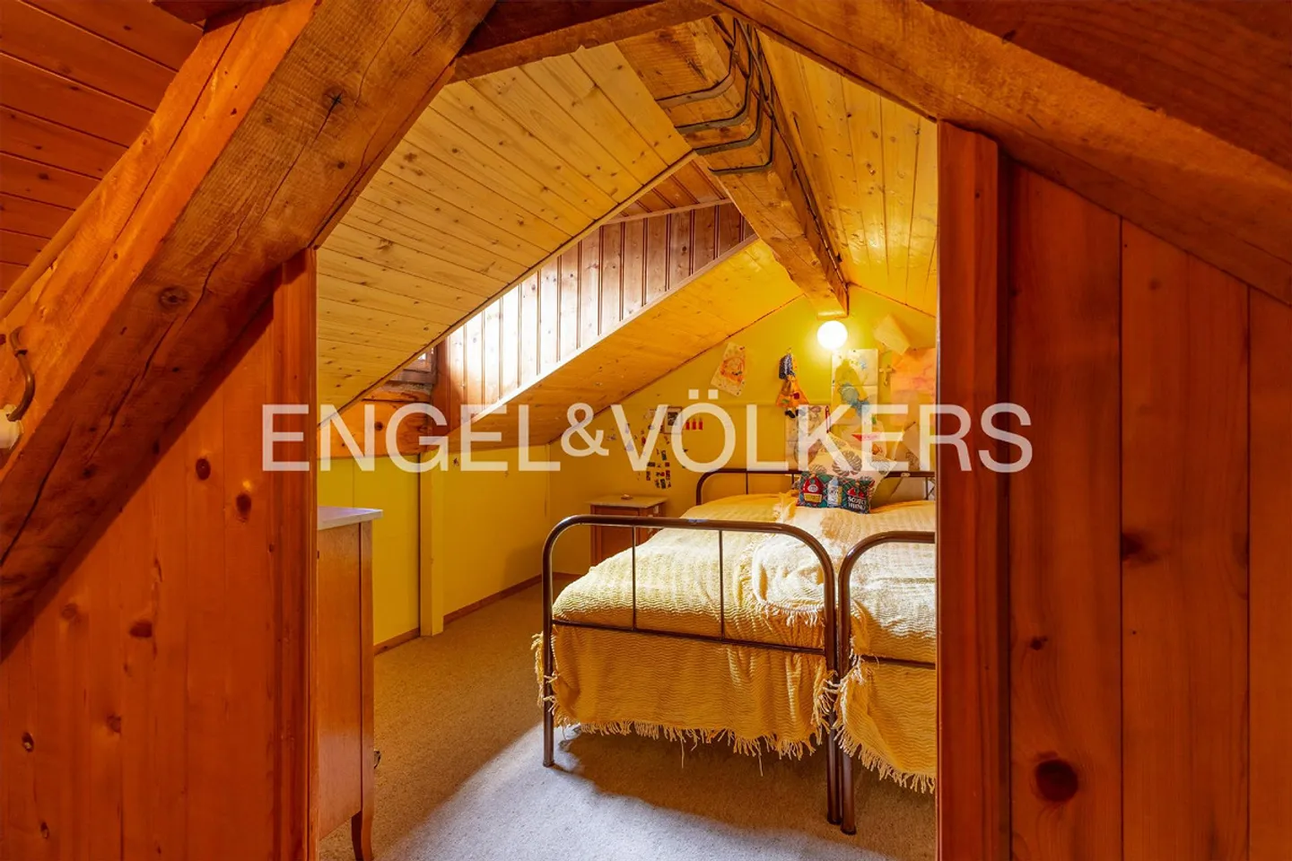 Tra cielo e lago: Proprietà con diritti di costruzione al Monte Bré - Foto 7 di 12