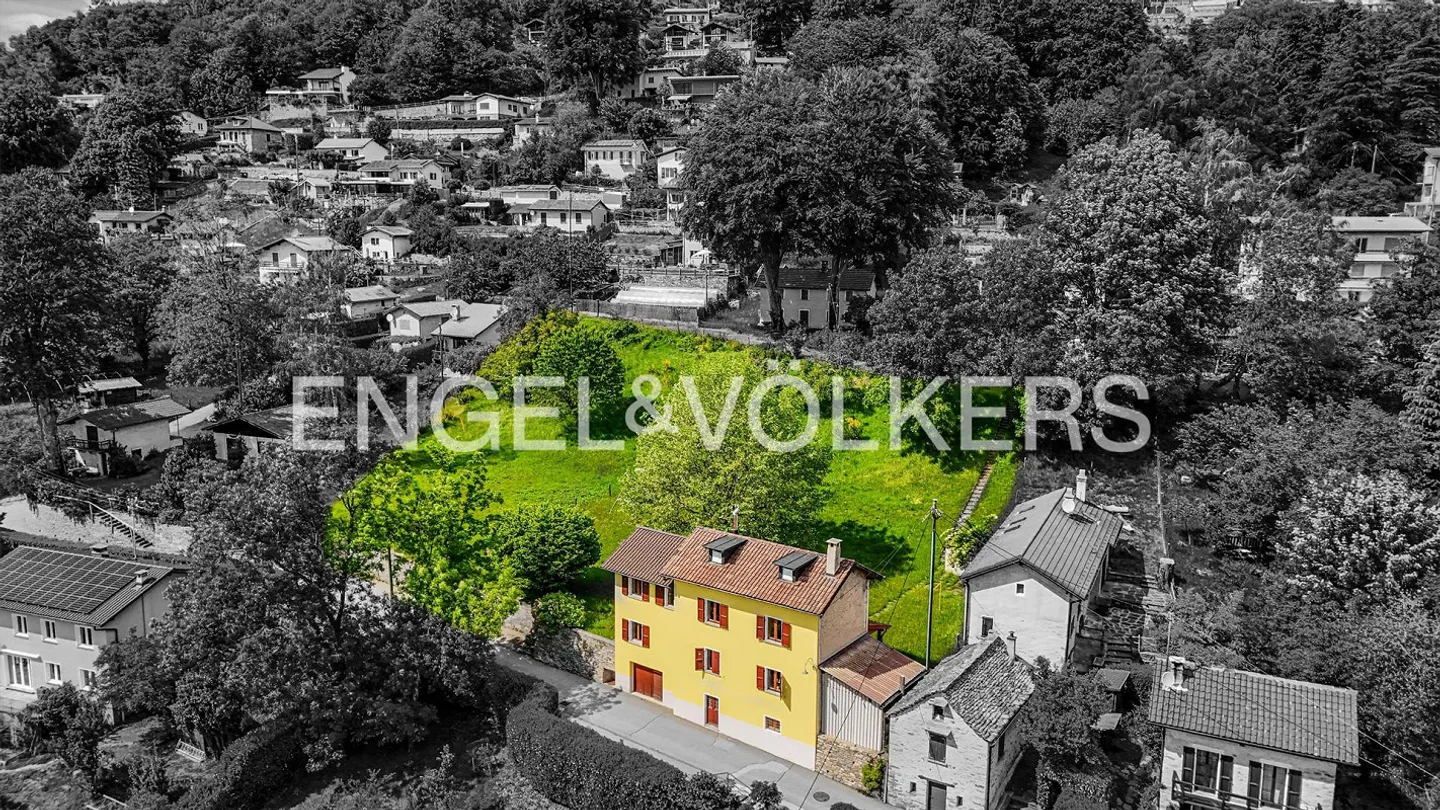 Tra cielo e lago: Proprietà con diritti di costruzione al Monte Bré - Foto 12 di 12