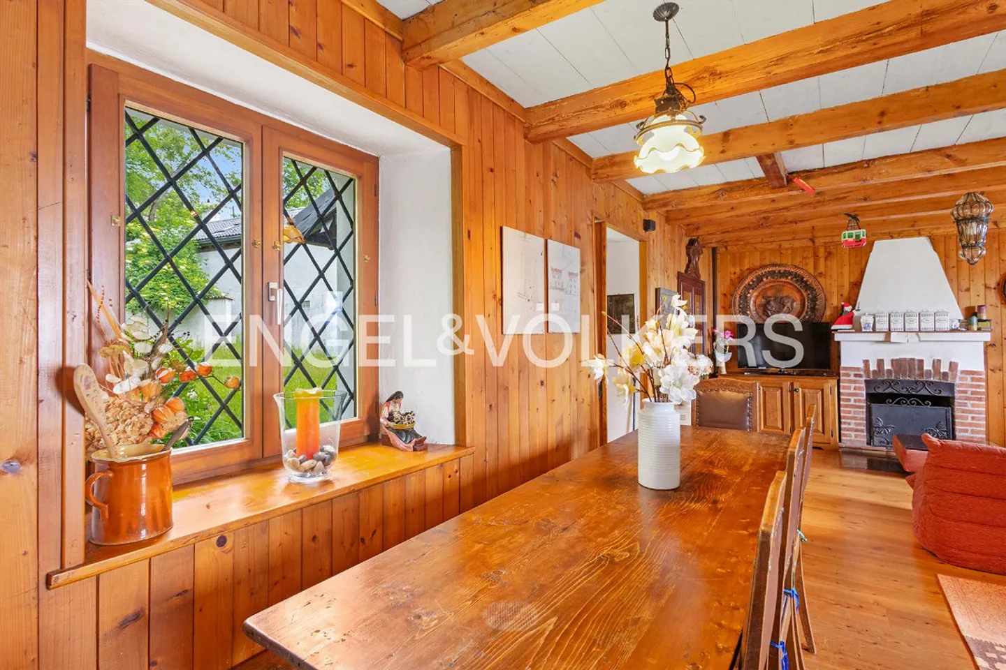 Tra cielo e lago: Proprietà con diritti di costruzione al Monte Bré - Foto 3 di 12