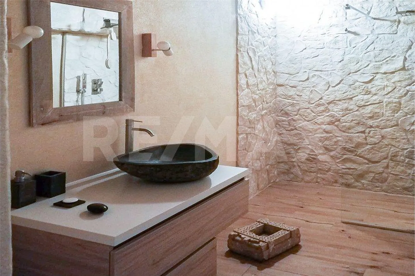 Renoviertes Tessiner Haus - Foto 7 von 10