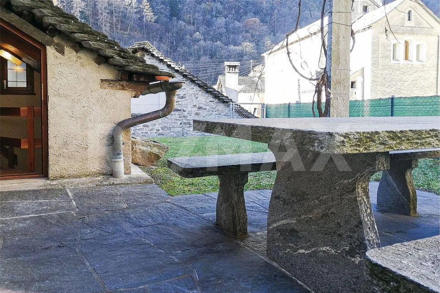 Renoviertes Tessiner Haus - Foto 9 von 10