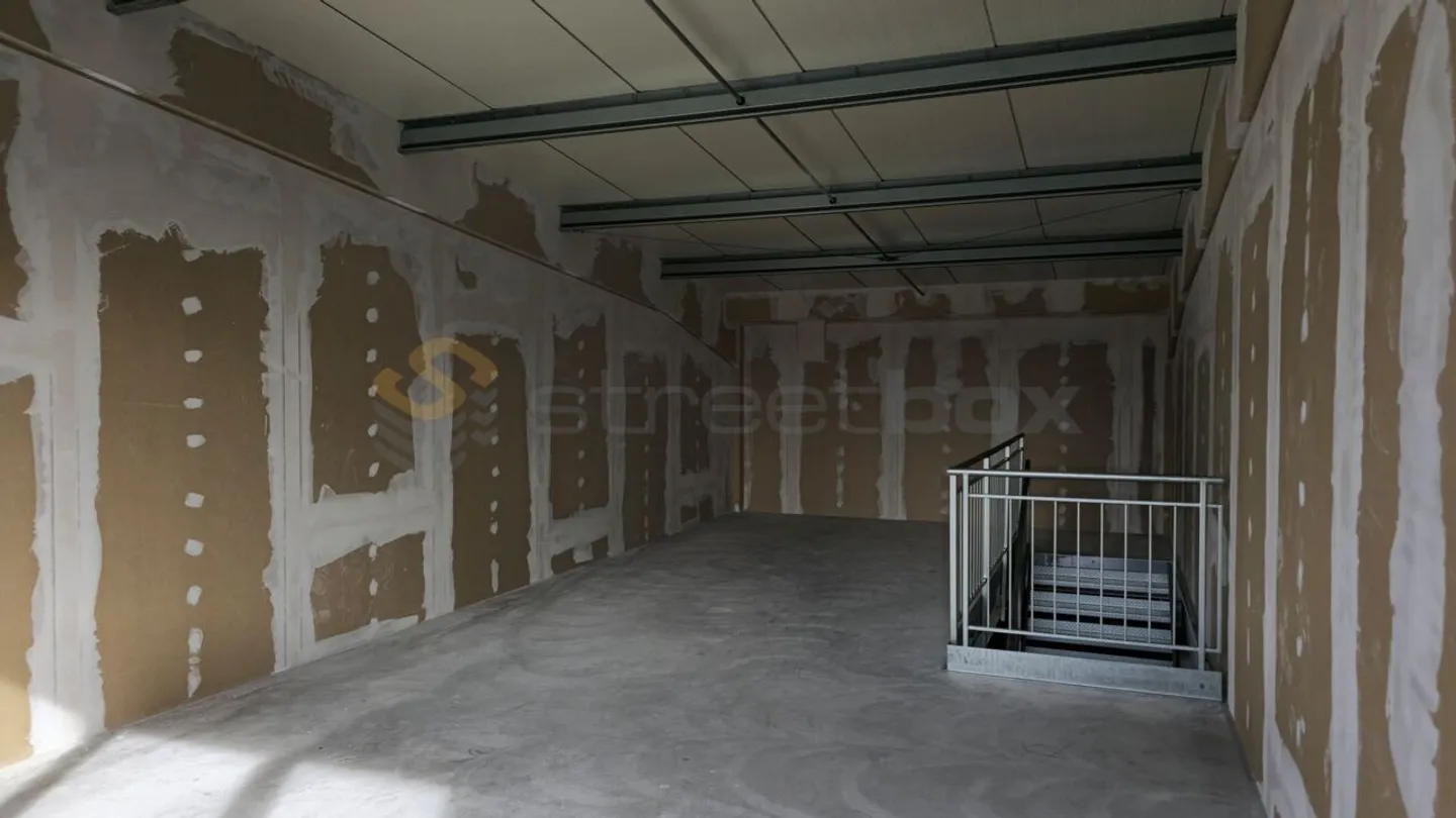 Streetbox von 115 m2 sehr gut gelegen! Box Nr. 23 - Foto 4 von 5