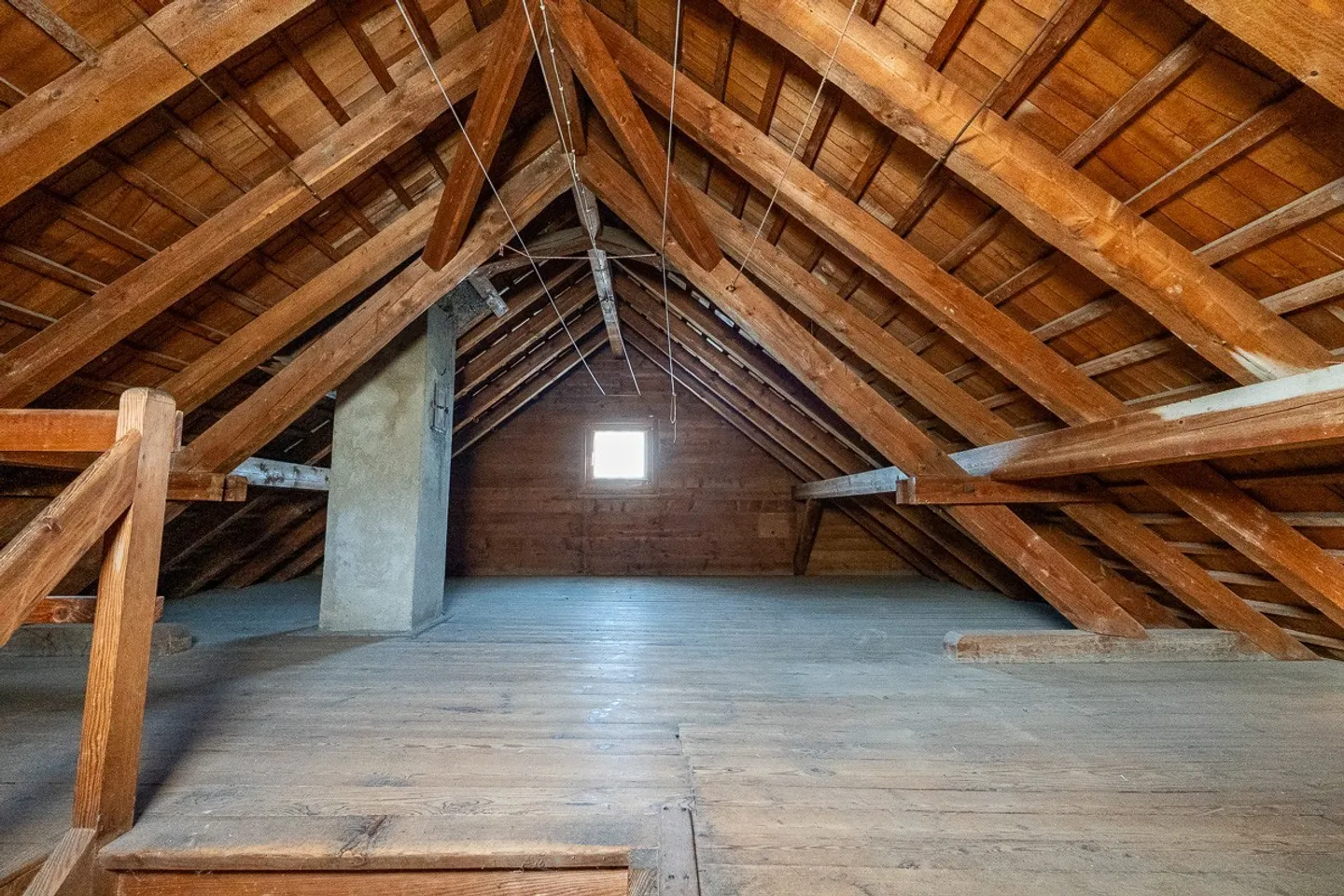 Geräumiges Einfamilienhaus mit Seesicht - Foto 8 von 9