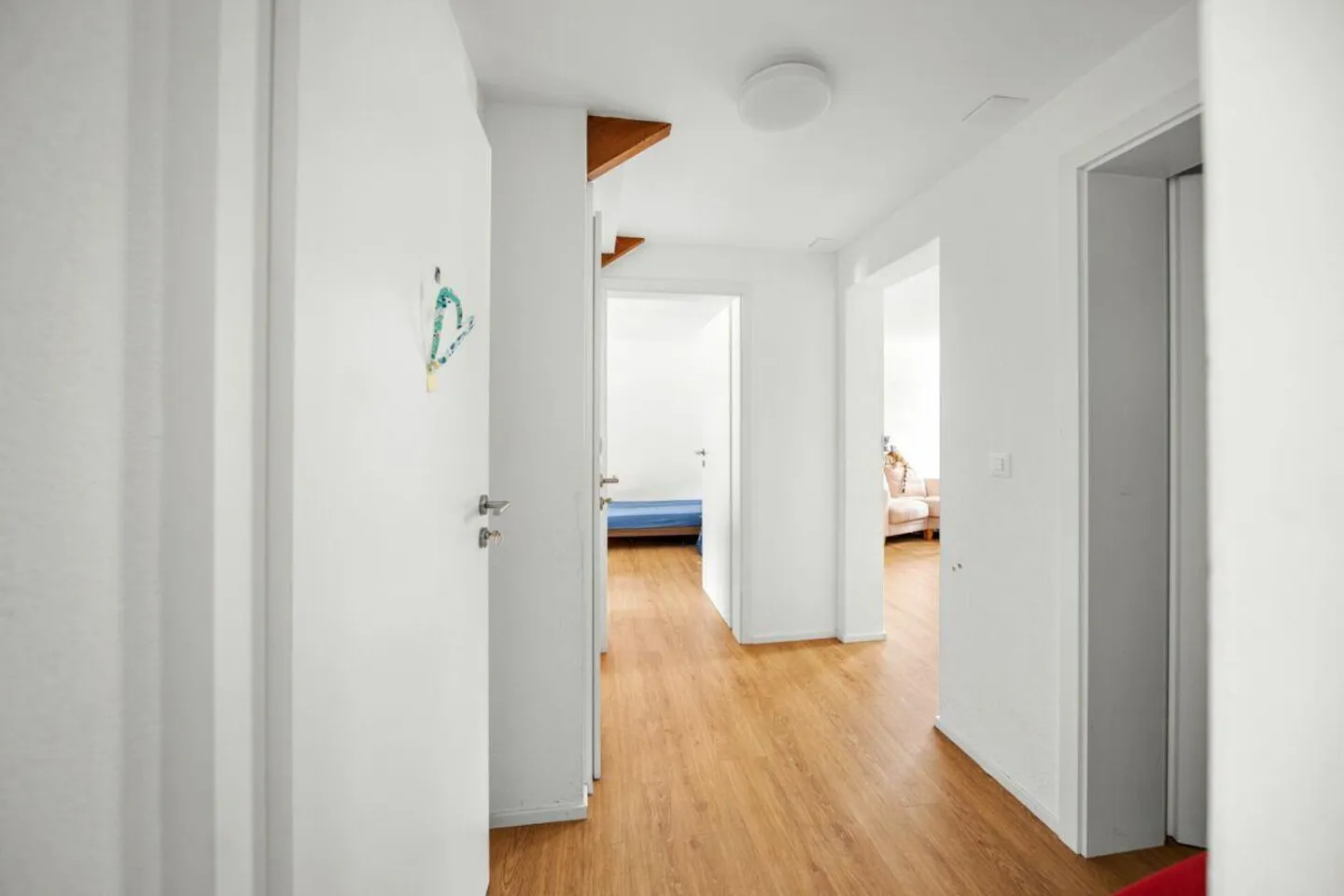 Attractive 3.5 Room Apartment in Excellent Location - Photo 2 of 8