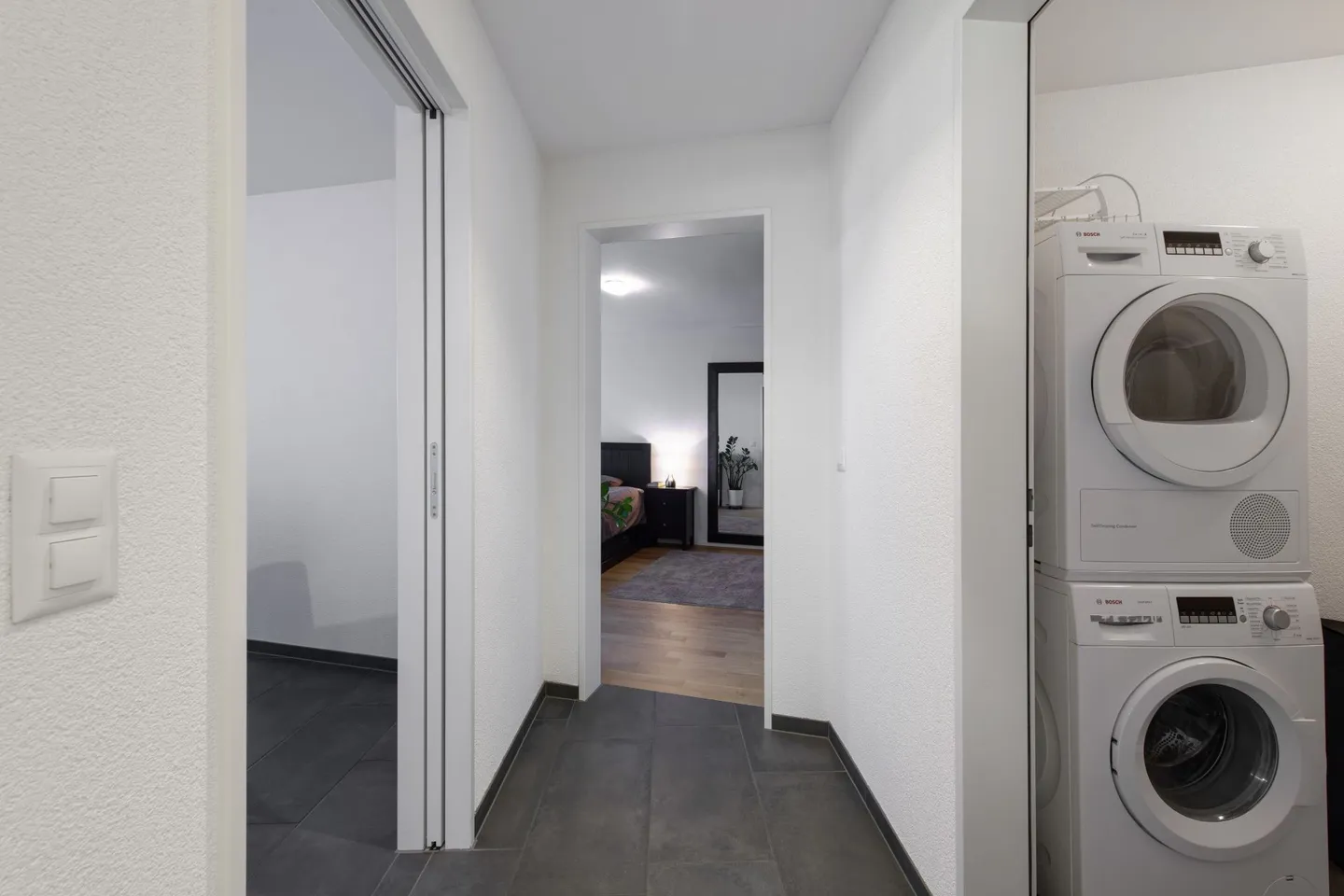 Très grand appartement de 2,5 pièces avec jardin dans un emplacement idyllique - Photo 6 sur 11