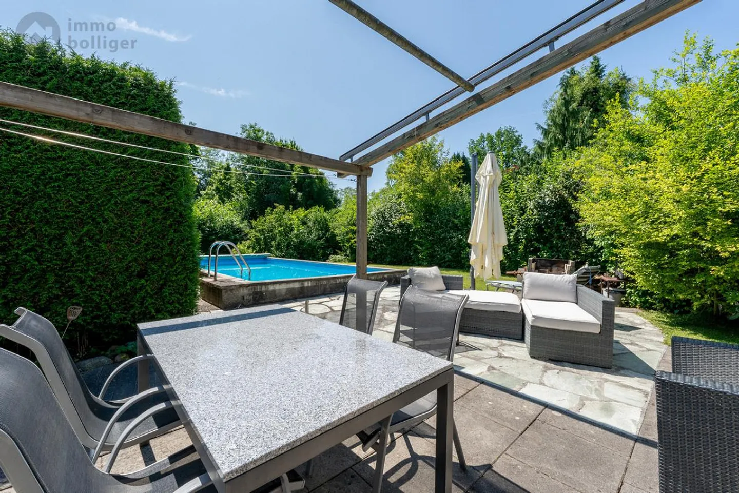 La tua nuova casa con charme e potenziale – casa unifamiliare in idillio rurale - Foto 1 di 11