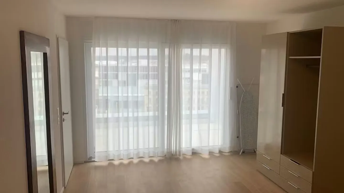 Appartamento in affitto - Foto 6 di 10