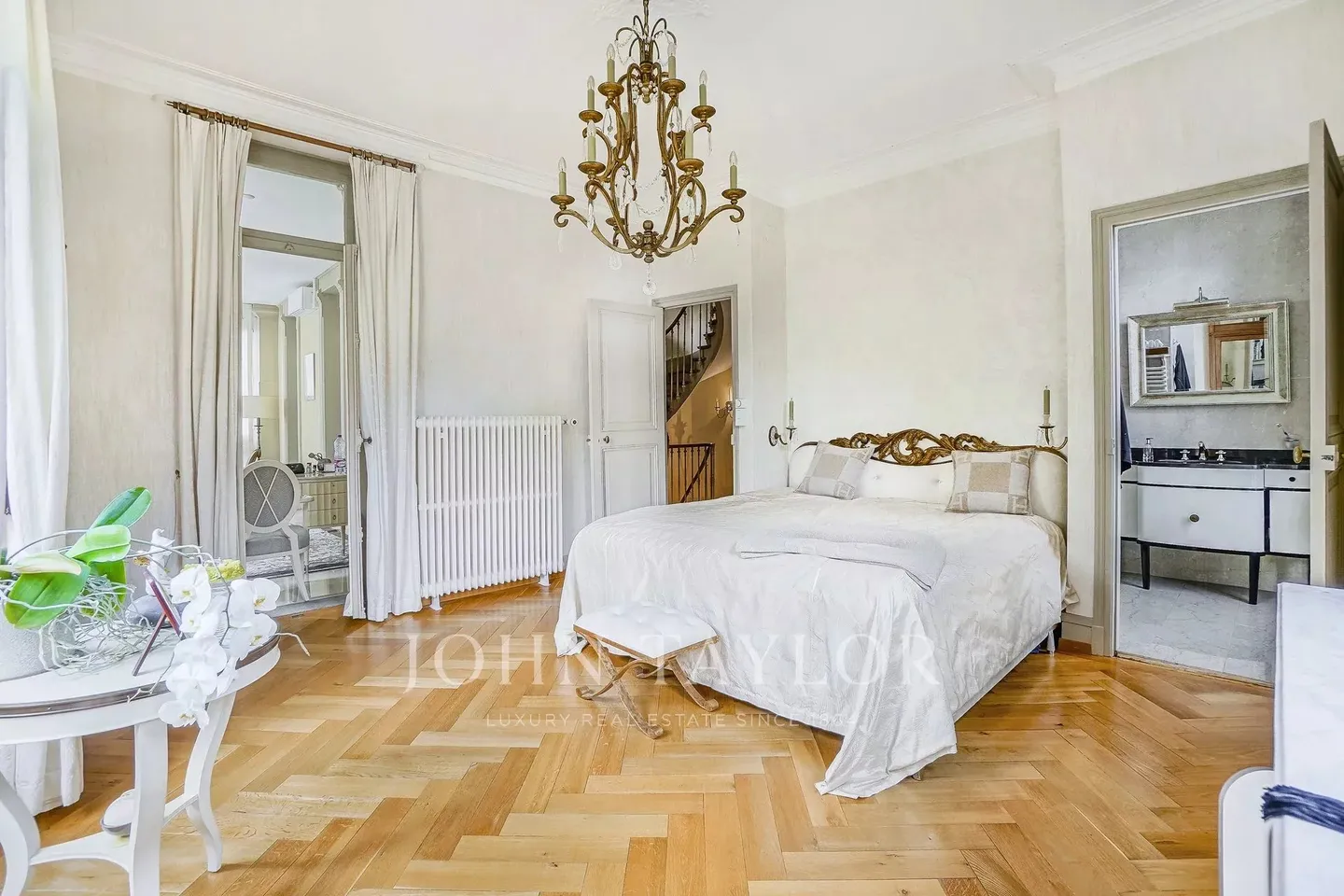 Belle maison de ville à deux pas du lac - Photo 10 sur 16