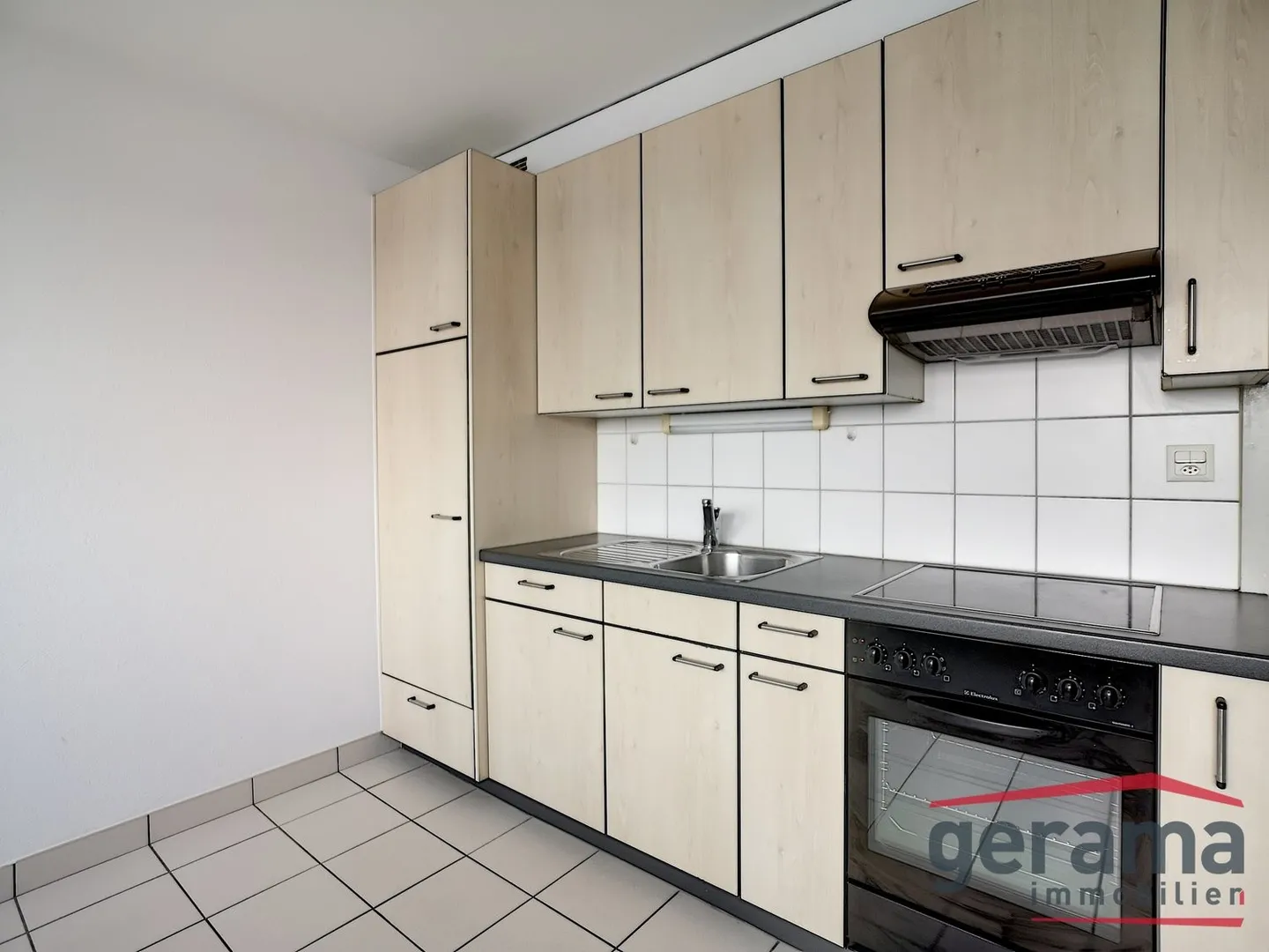 2,5-Zimmer-Wohnung im 8. Stock - Foto 1 von 5