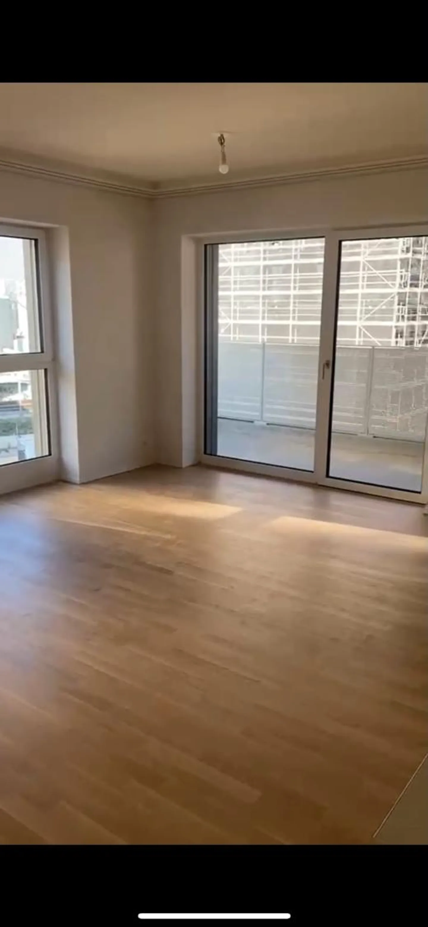 4-room apartment - Photo 3 of 10