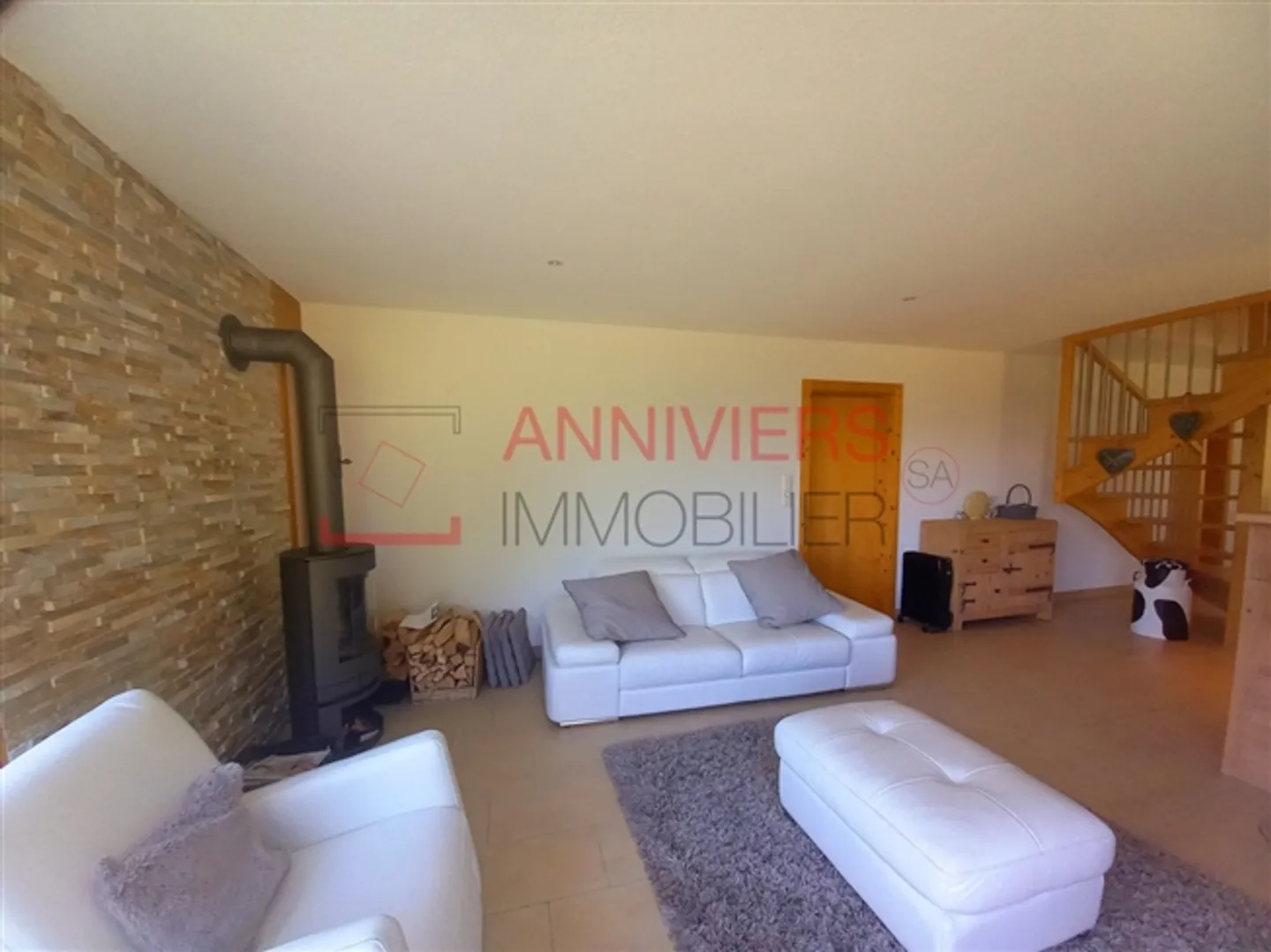 Appartement en duplex spacieux – 4 pièces – Vue dégagée et ensoleillée - Photo 7 sur 20