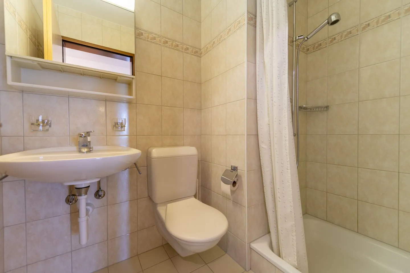 Light, Space, Quality of Life - Your New Home in Idyllic Surroundings - Photo 11 of 16