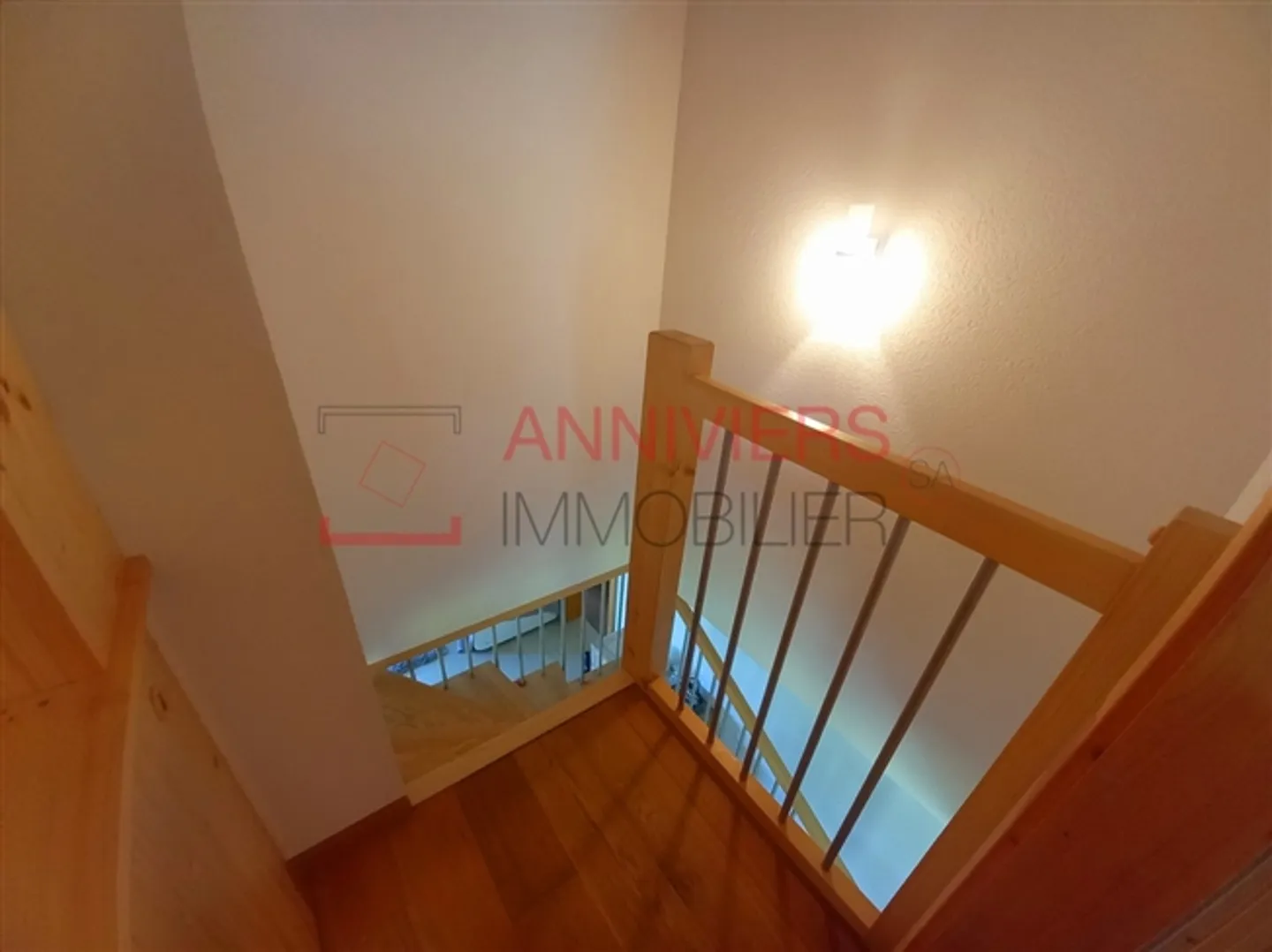 Appartement en duplex spacieux – 4 pièces – Vue dégagée et ensoleillée - Photo 18 sur 20