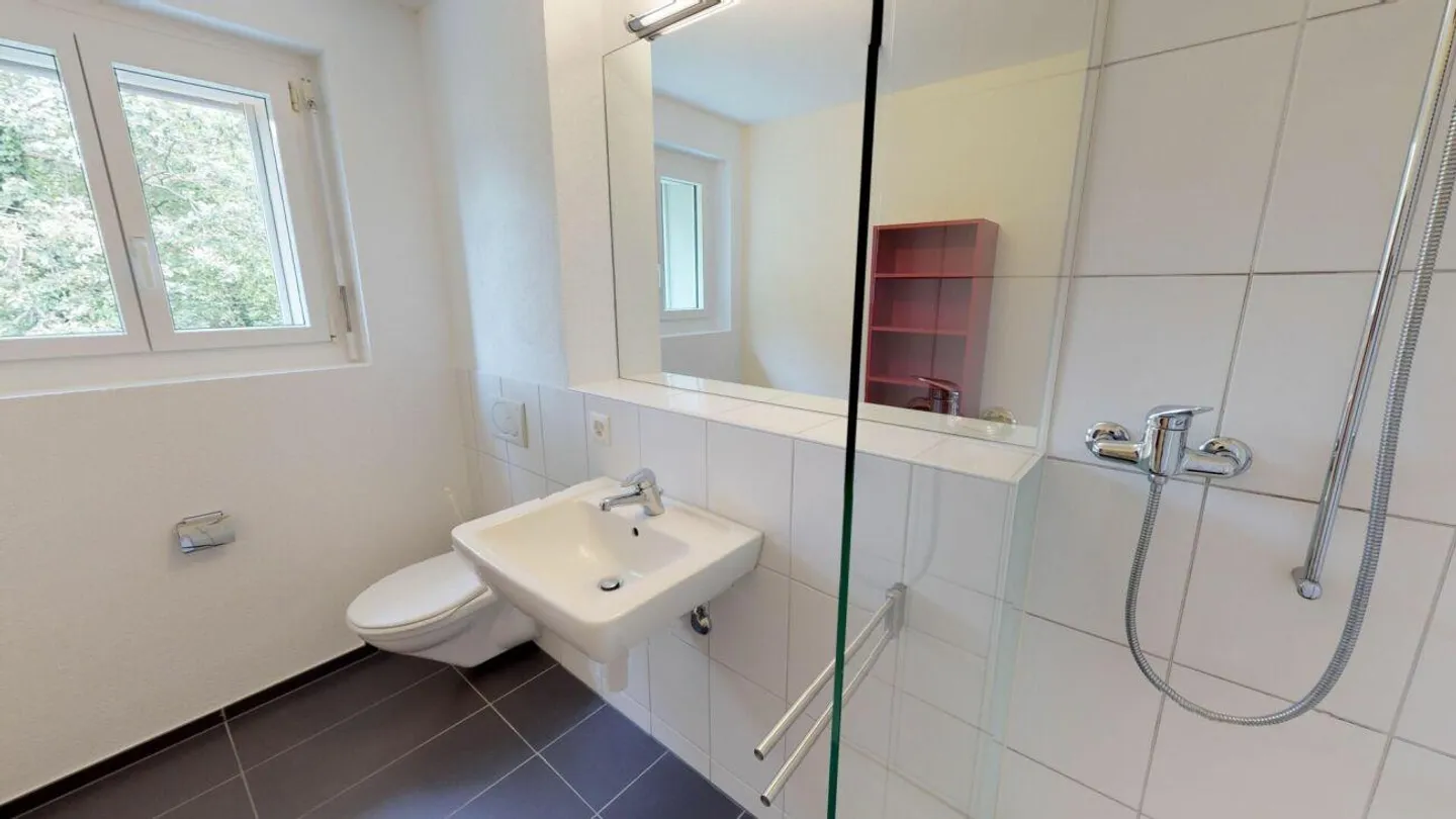 3.5 Zimmer-Wohnung - Foto 2 von 8