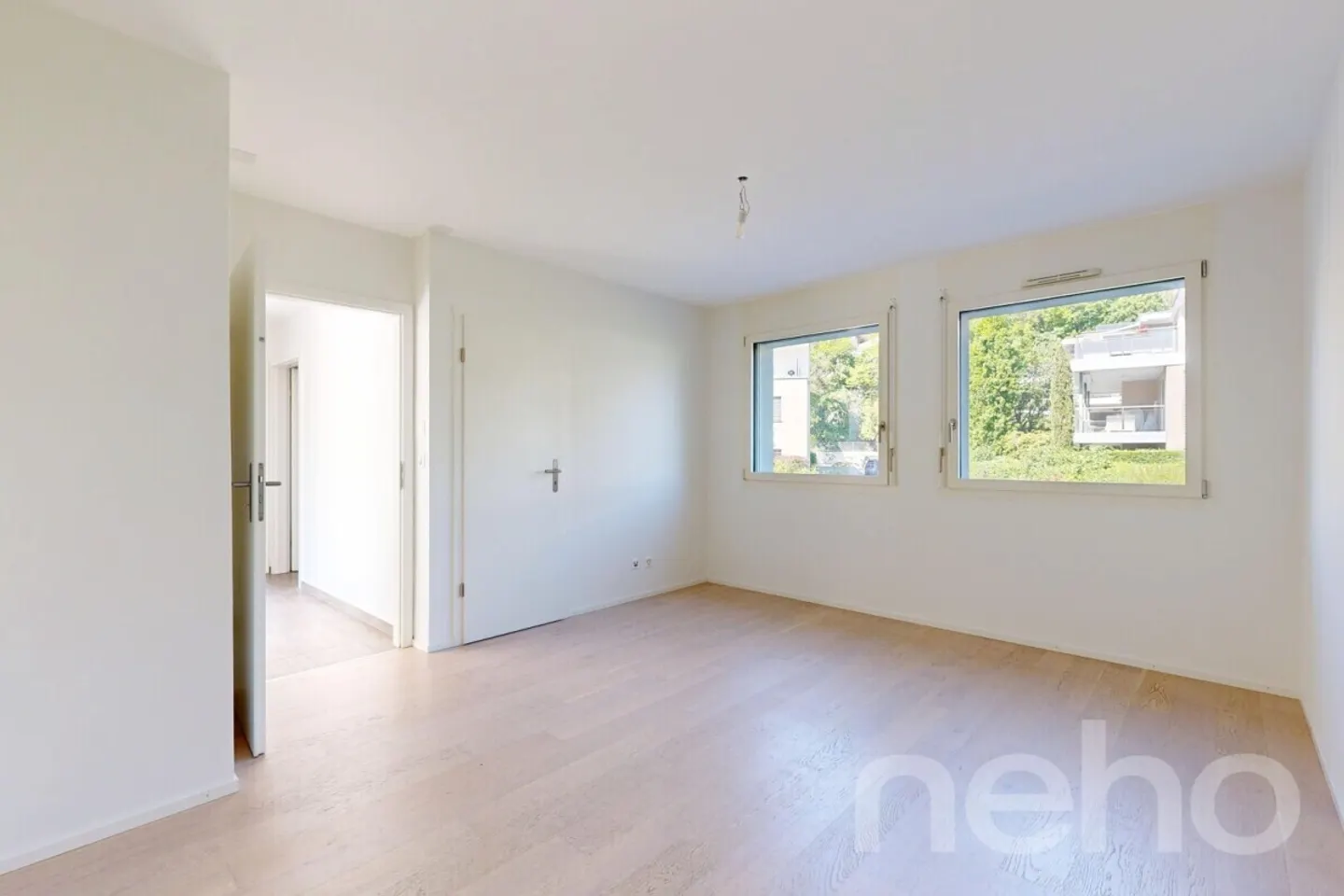 Appartement Charmant avec Terrasse - Photo 7 sur 12