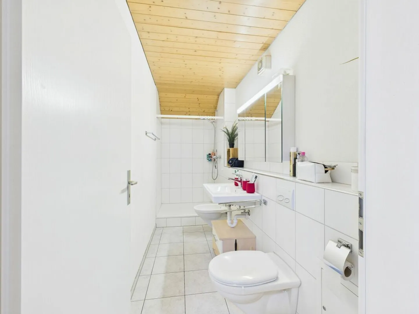 Apartment for rent - Photo 6 of 10