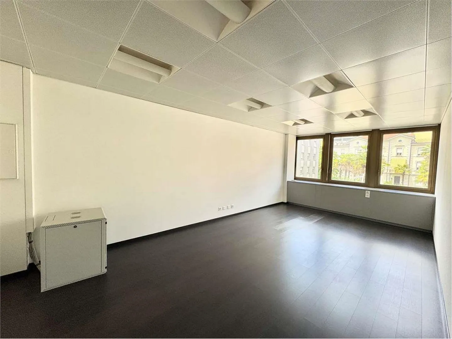 Modernes 3-Zimmer-Büro in Paradiso, nur wenige Schritte vom Luganersee entfernt - Foto 4 von 4