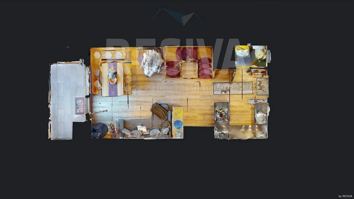 Appartamento duplex ristrutturato con balcone - elegante e centrale - Foto 10 di 34