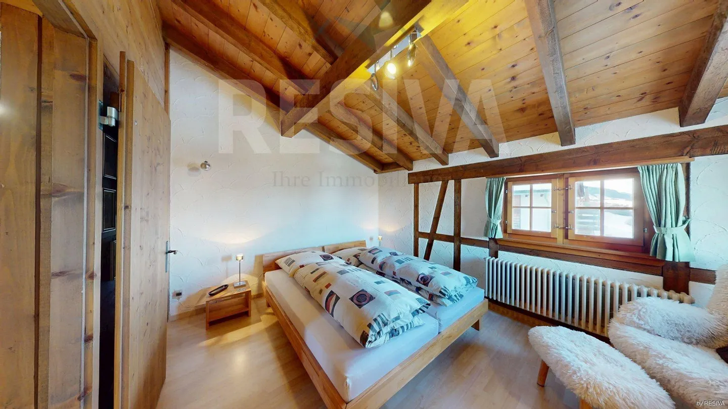 Appartamento duplex ristrutturato con balcone - elegante e centrale - Foto 24 di 34