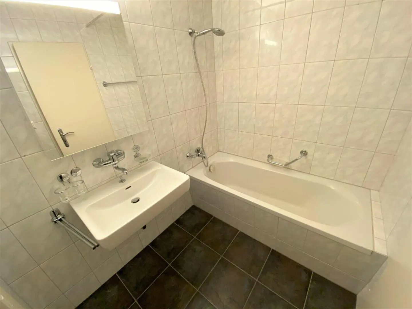 Appartement Charmant au Lac - Photo 9 sur 11