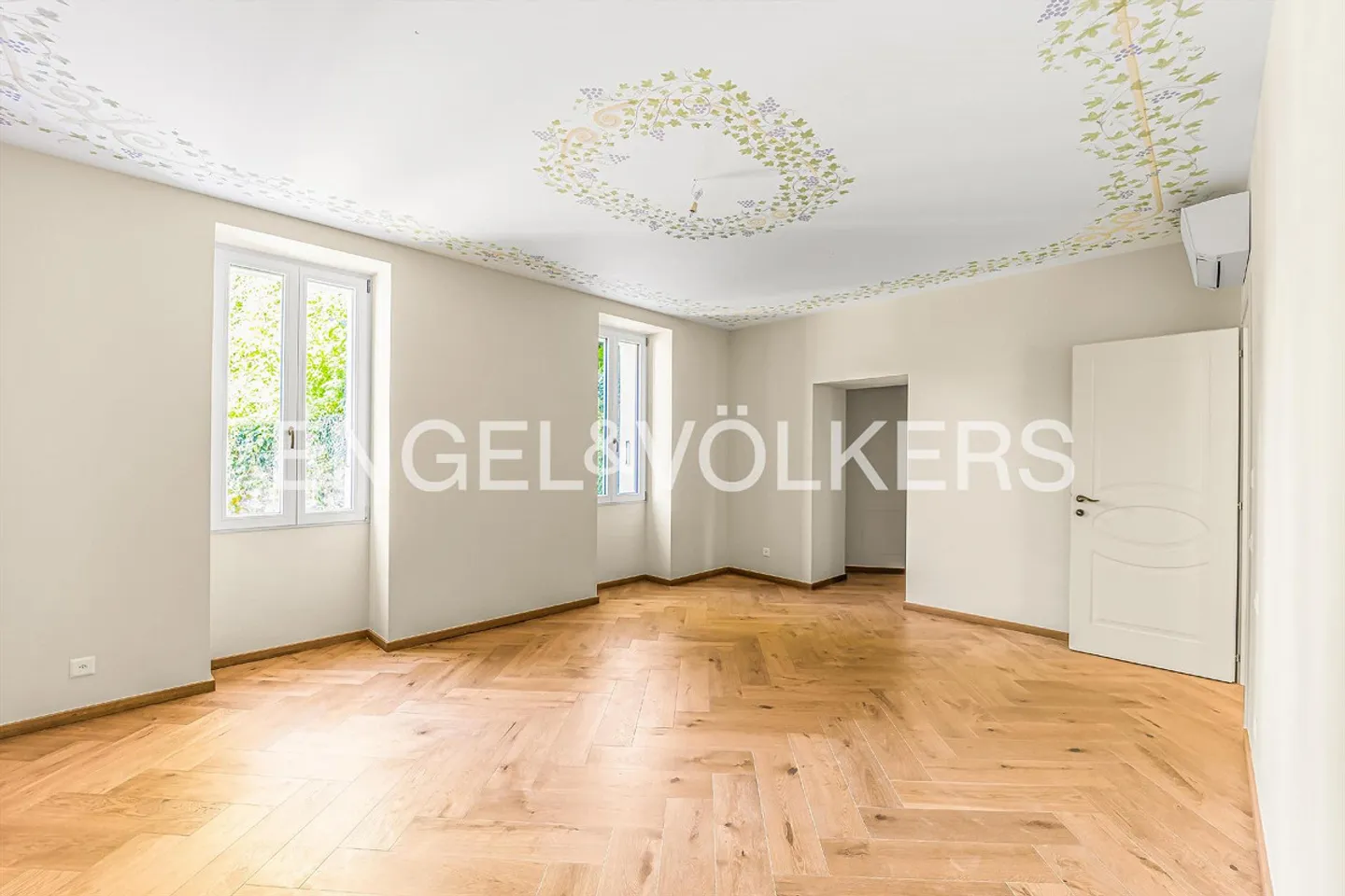 Raffinierte Villa in Lugano - Foto 9 von 18