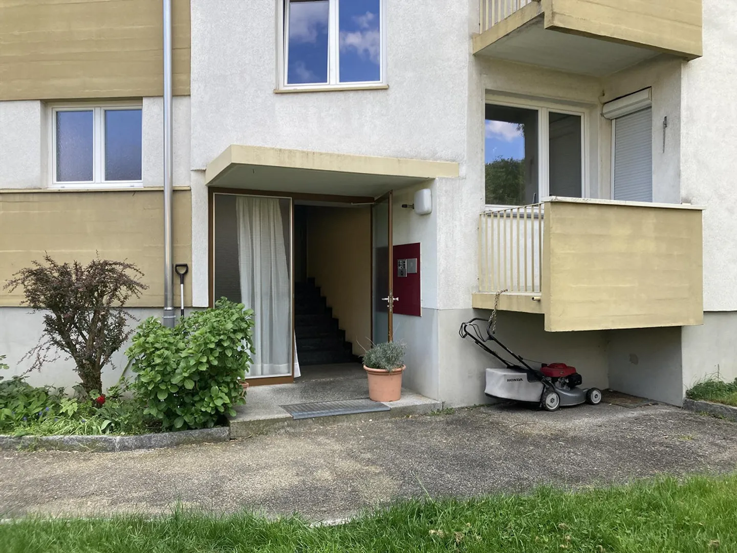Appartement moderne de 3 pièces avec 2 balcons à Biel&Bienne - Photo 1 sur 8