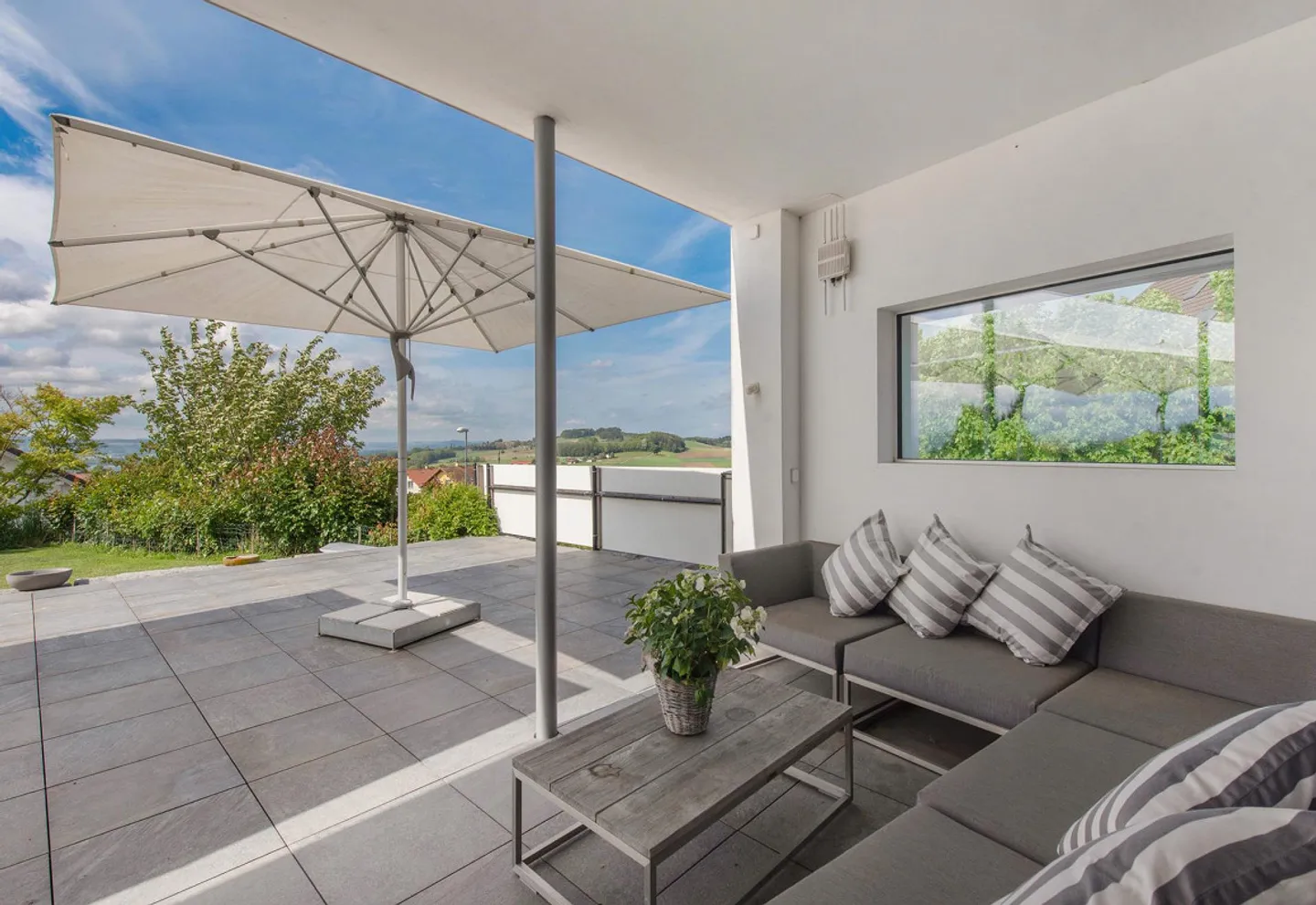 Villa moderna con vista da sogno - Foto 9 di 16