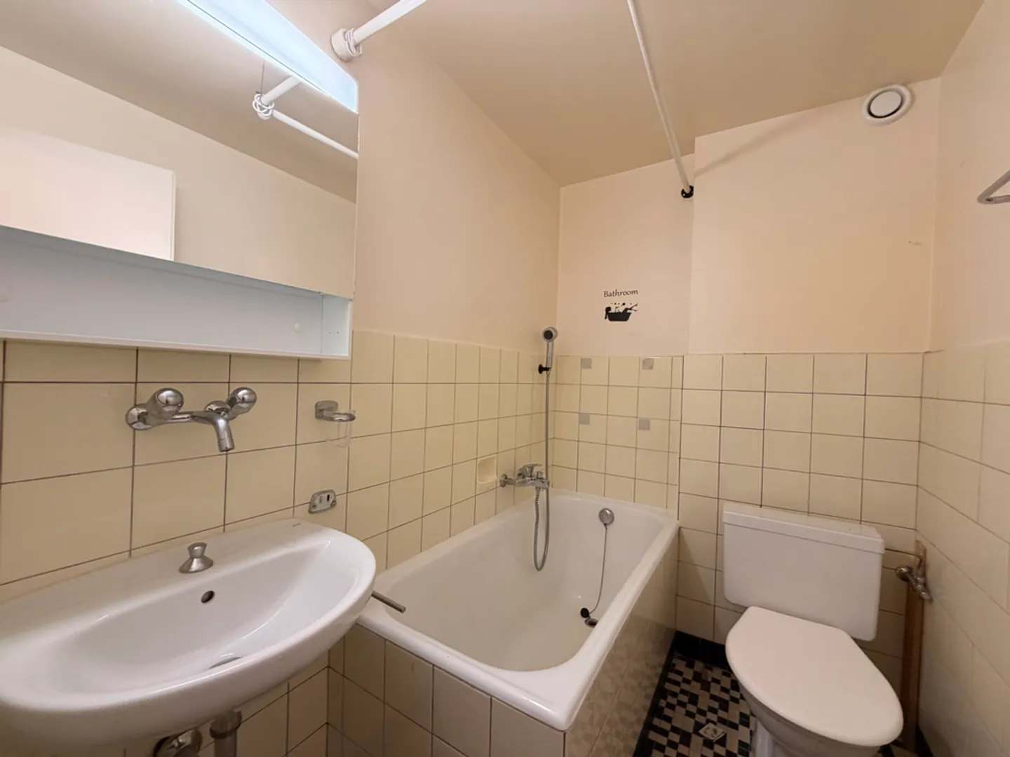 Charmantes Atelier zu Vermieten - Foto 5 von 6