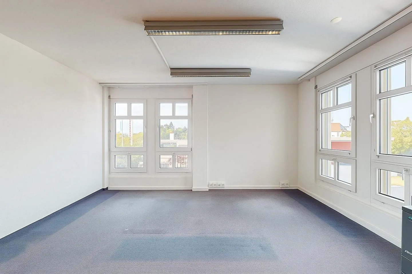 Spazio per uffici situato centralmente a Rüti ZH - Uso versatile - Foto 4 di 9