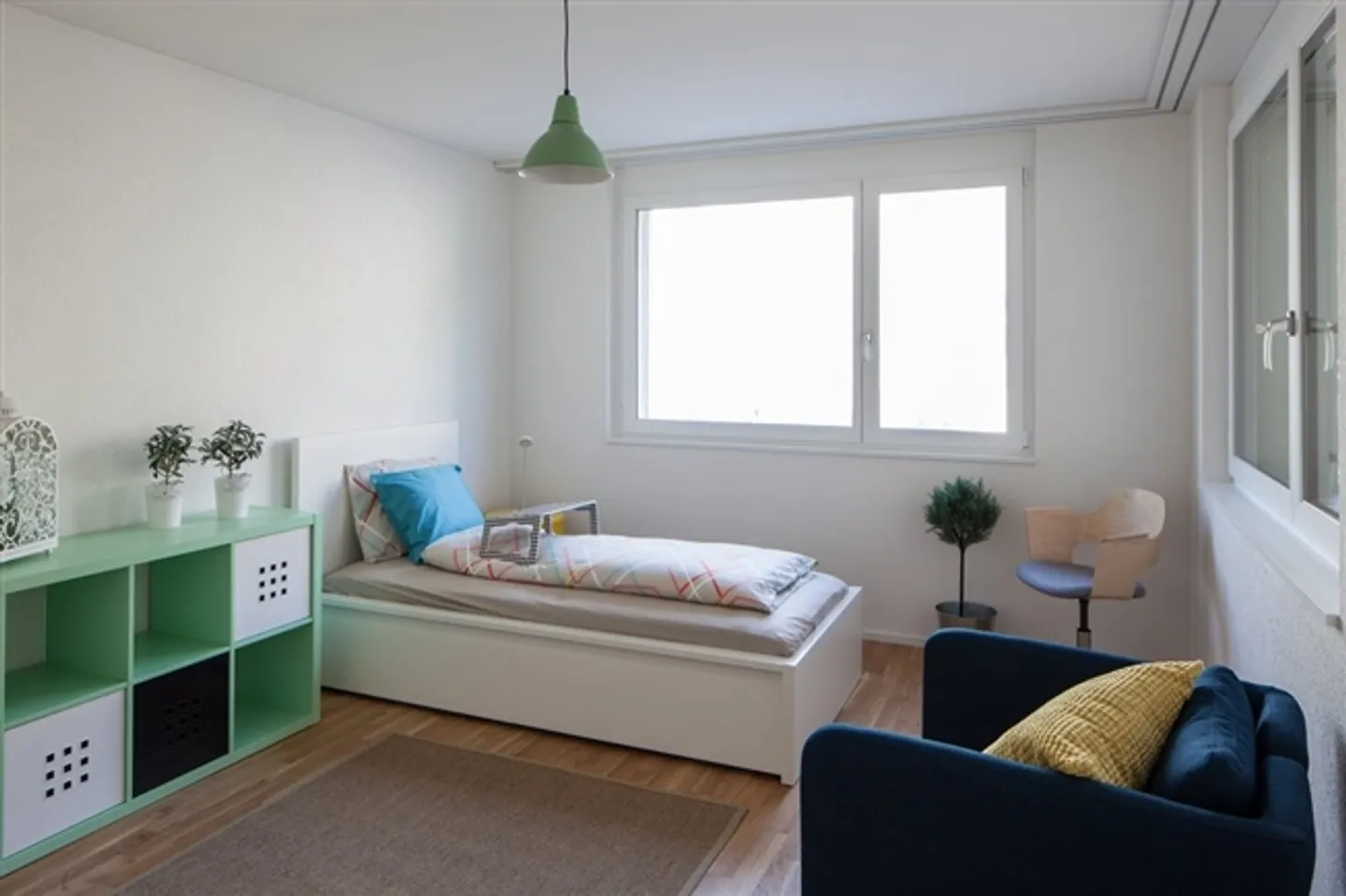 Family-friendly apartment in Boll - Photo 4 of 8