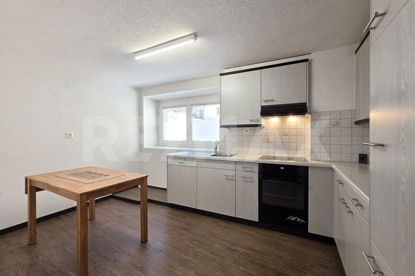 Living & Working in the City Center: Renovated Historic Gem with Rhône View - Photo 4 of 13