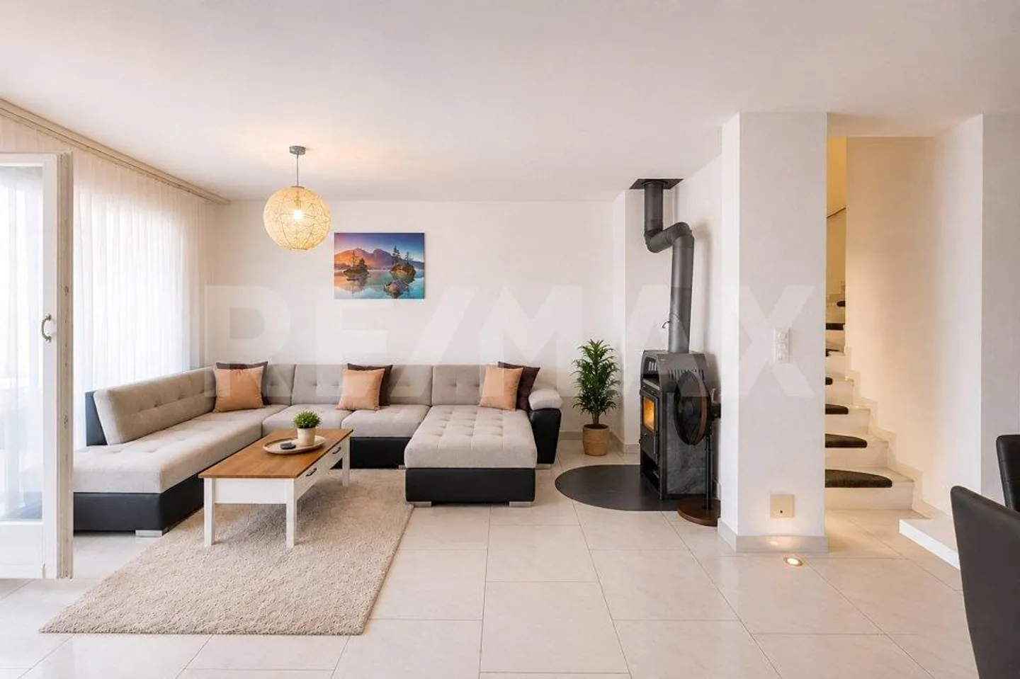 Family happiness in Aesch LU – Your new home just a few steps away... - Photo 1 of 11