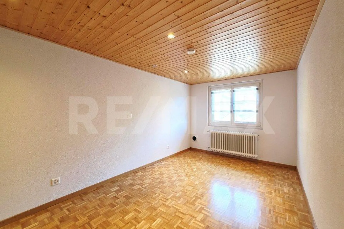 Living & Working in the City Center: Renovated Historic Gem with Rhône View - Photo 5 of 13