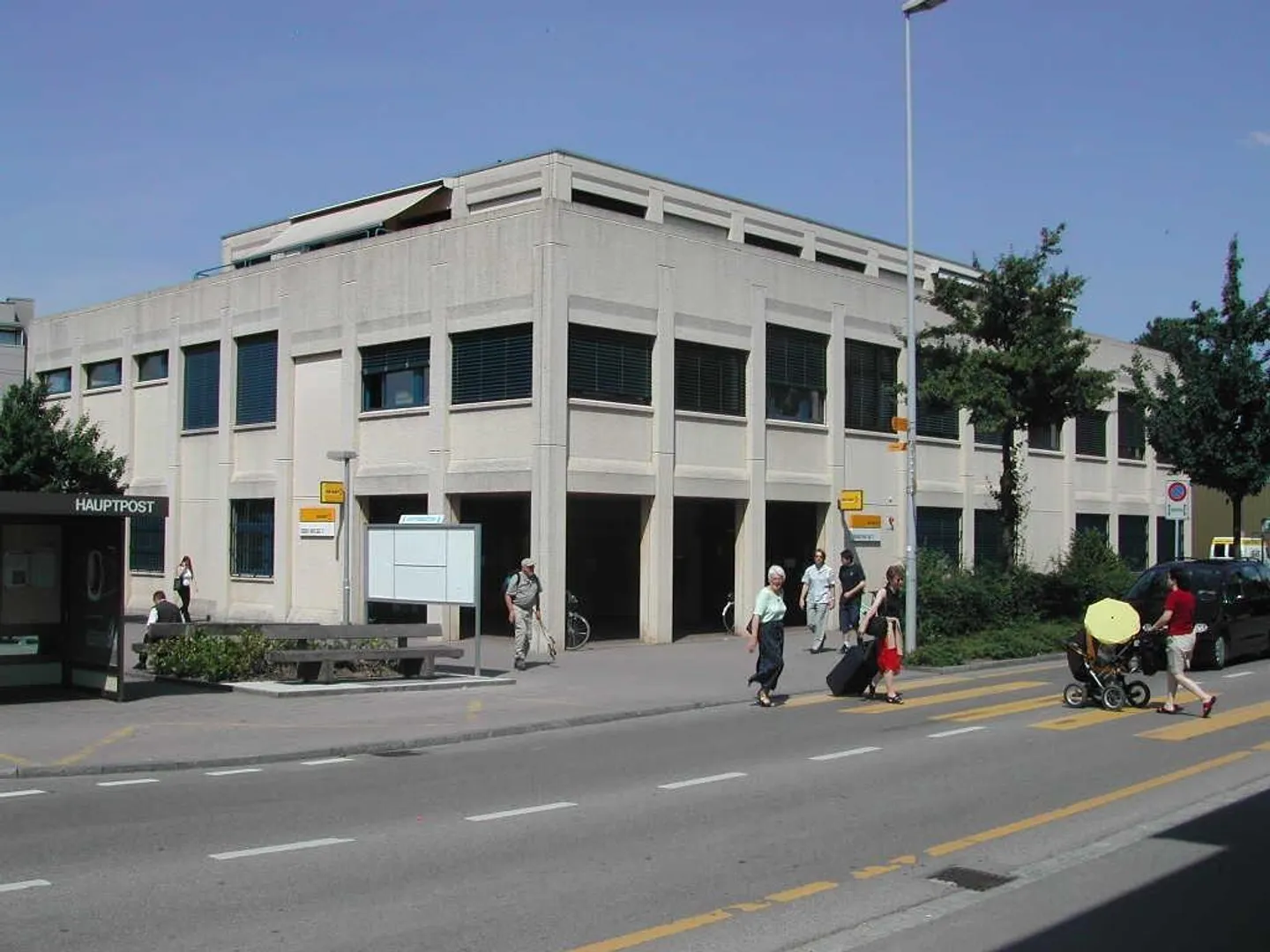 Parking directement à la gare de Wil SG ! - Photo 2 sur 2