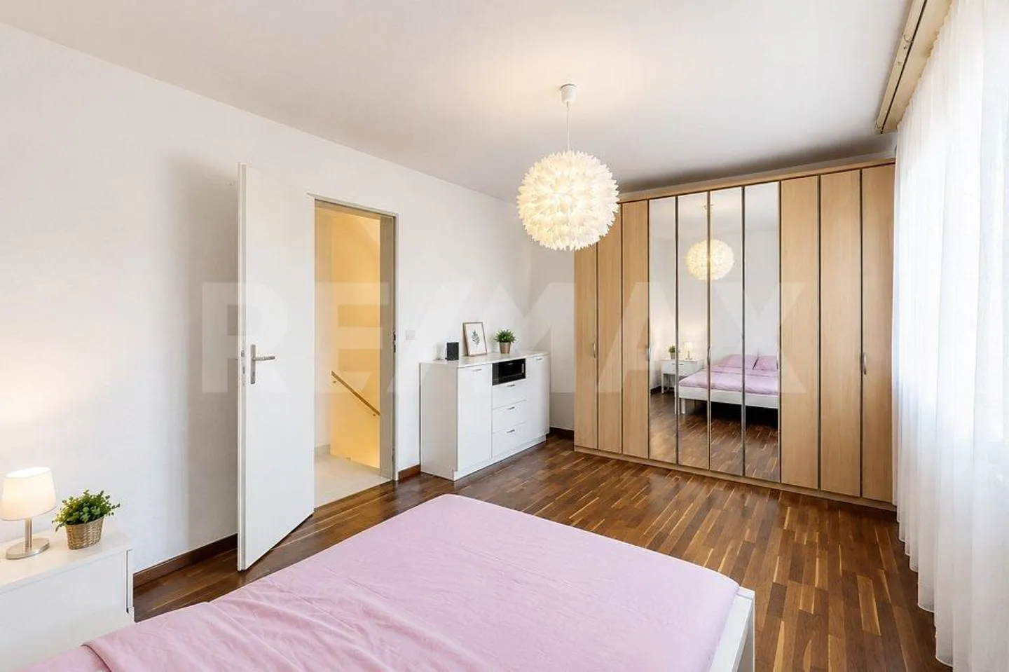 Family happiness in Aesch LU – Your new home just a few steps away... - Photo 8 of 11