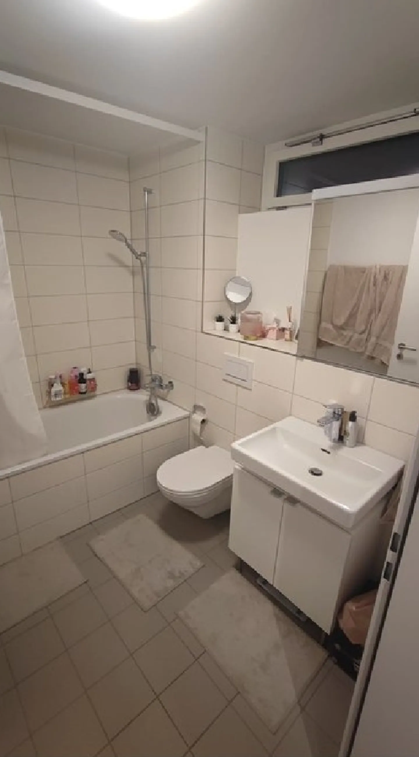 Appartamento ammobiliato in affitto - Foto 3 di 10