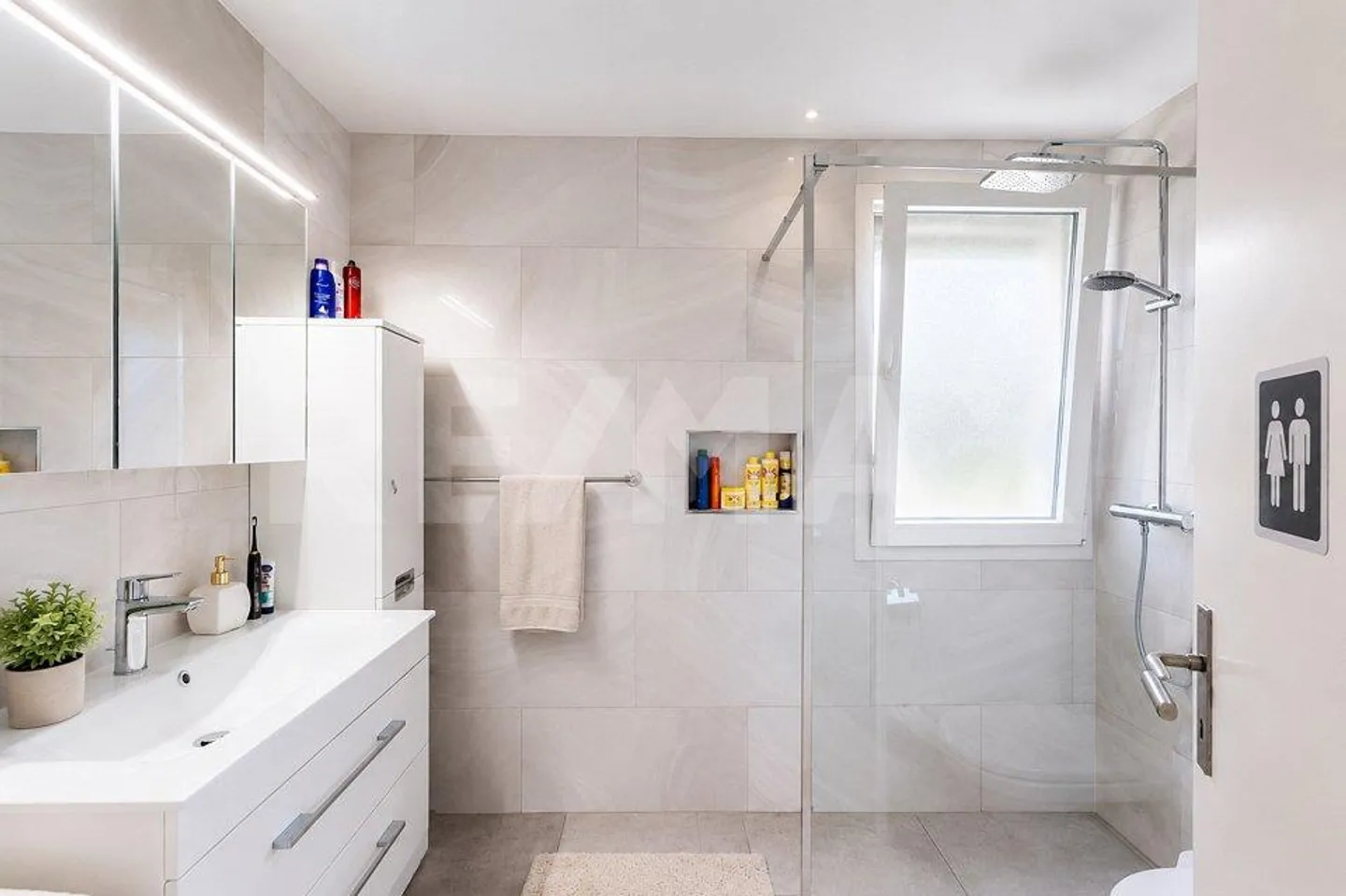 Family happiness in Aesch LU – Your new home just a few steps away... - Photo 9 of 11