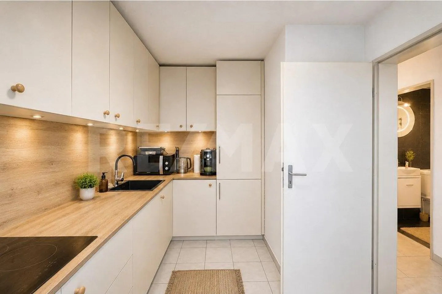 Family happiness in Aesch LU – Your new home just a few steps away... - Photo 7 of 11