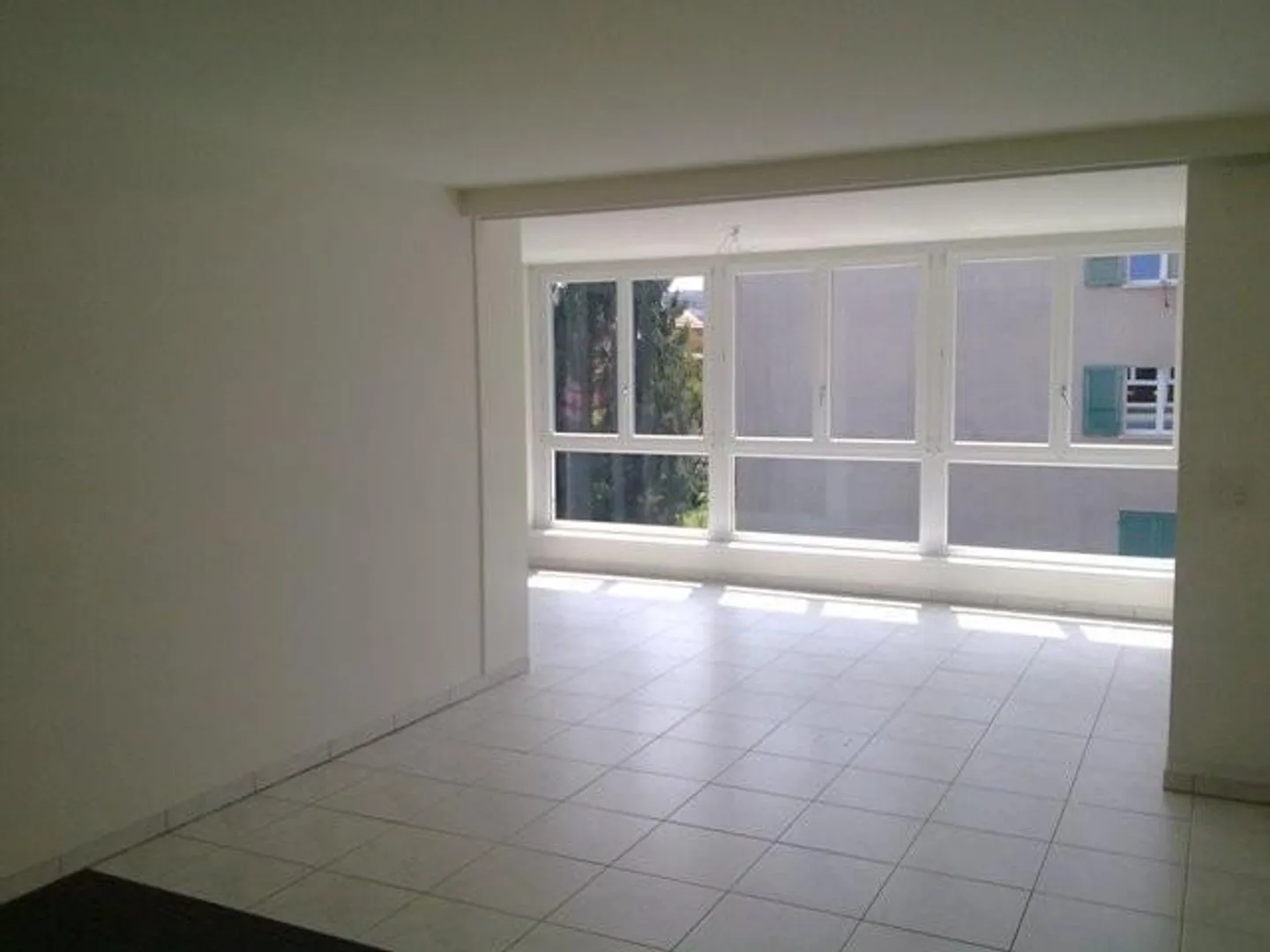 Appartamento soleggiato giusto in tempo per l'estate - Foto 1 di 7