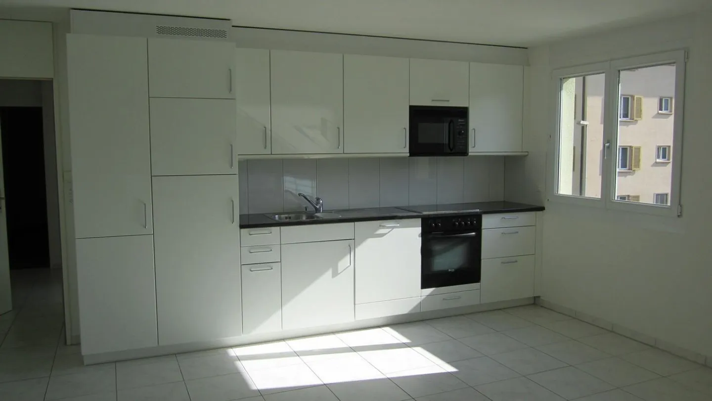 Appartamento soleggiato giusto in tempo per l'estate - Foto 3 di 7