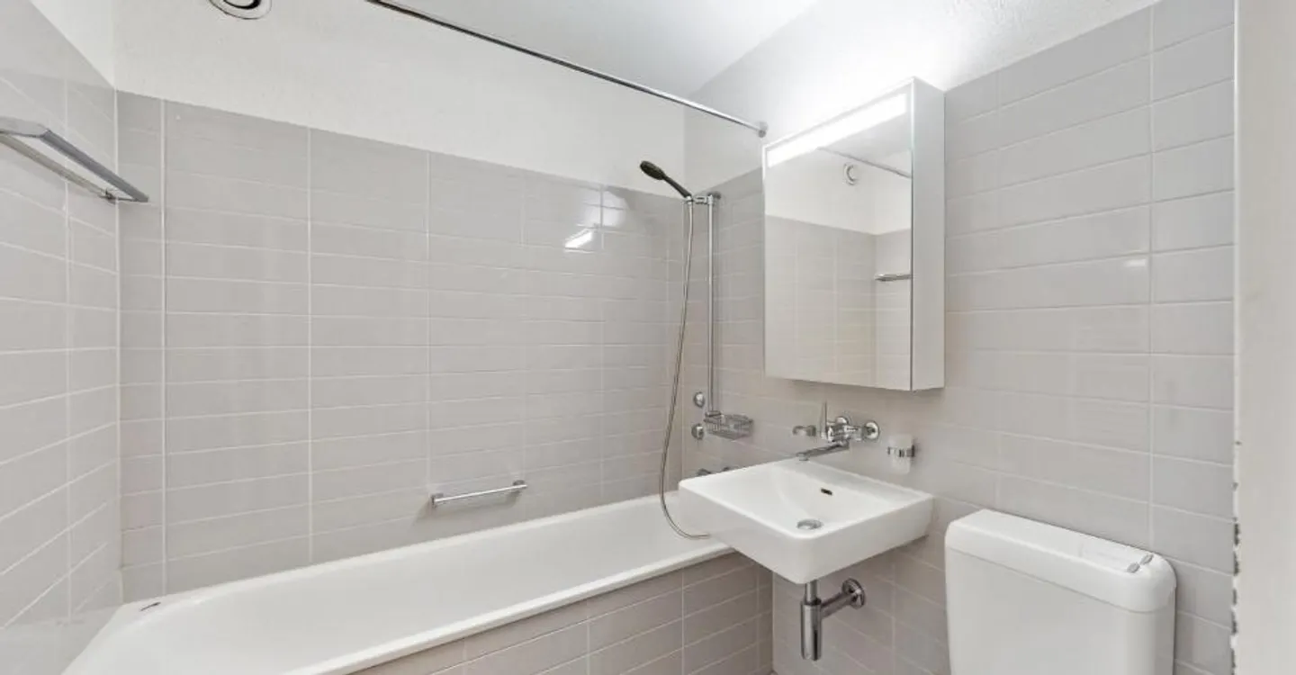 Super residential location in Altstetten - green, quiet and yet central - Limited! - Photo 7 of 8