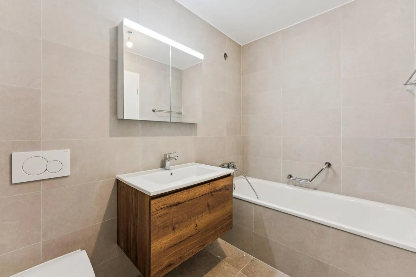 5.5-room apartment on the 6th floor - Lot 21 - Photo 10 of 12