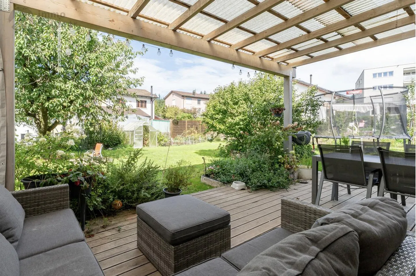 Un «Moyen» de Bonheur - Votre Nouveau Foyer Réunit avec Idylle de Jardin - Photo 14 sur 15