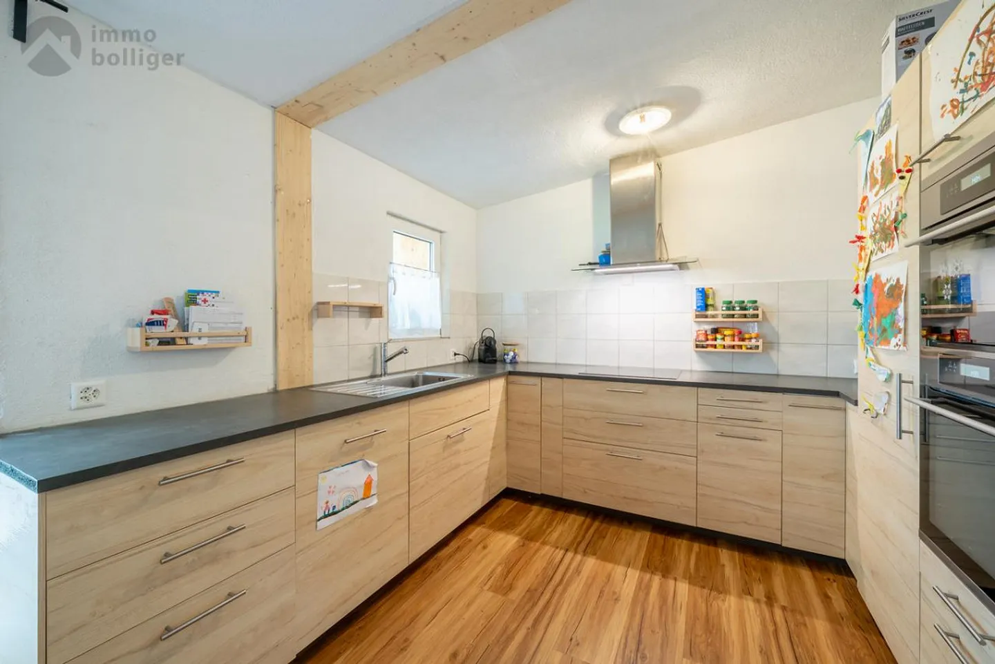 Un «Moyen» de Bonheur - Votre Nouveau Foyer Réunit avec Idylle de Jardin - Photo 8 sur 15