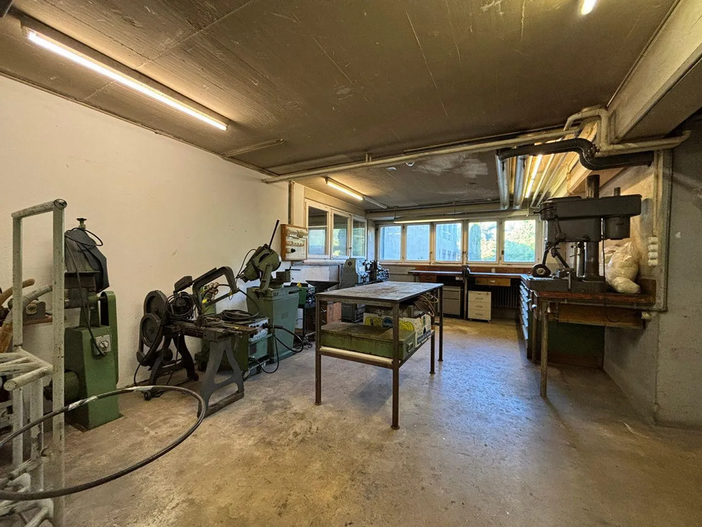 Officina - Foto 3 di 9