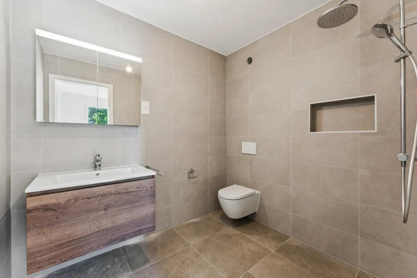 5.5-room apartment on the 6th floor - Lot 21 - Photo 11 of 12
